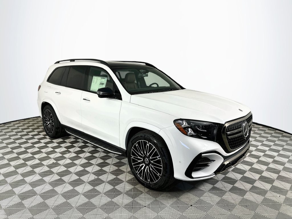 New 2027 MANUFAKTUR Moonlight White Metallic Mercedes-Benz GLS 450 image 1