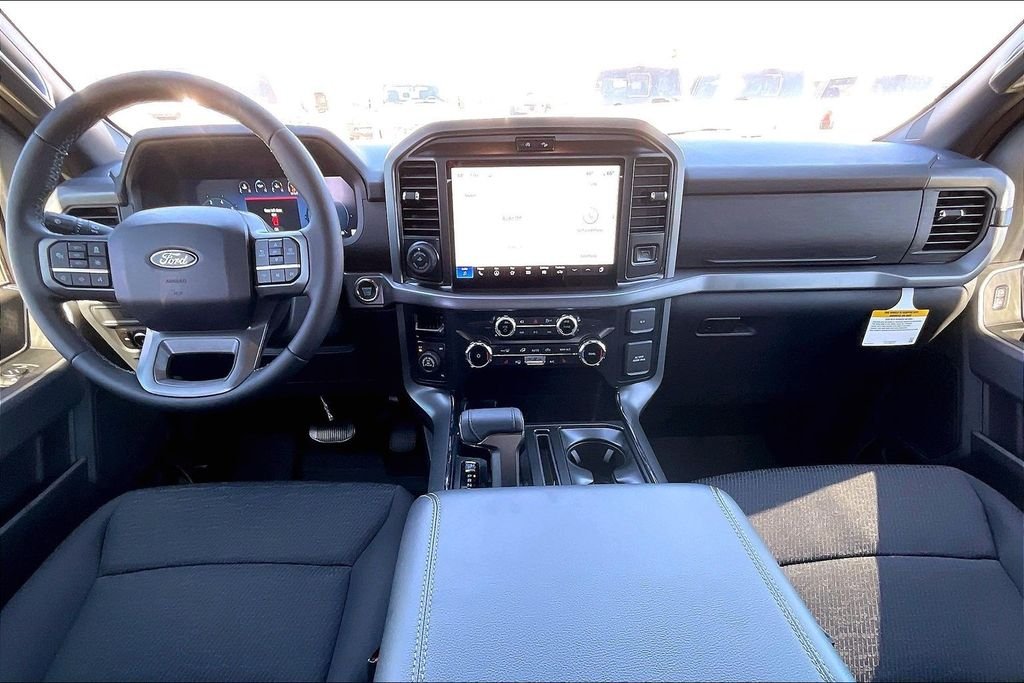 New 2026 Ford F-150 XLT 4D SuperCrew