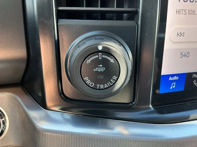 New 2027 Gray Ford Platinum image 41