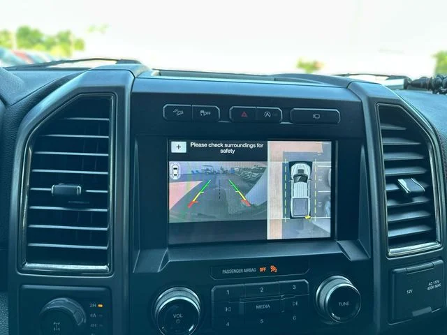 Used 2017 White Ford Raptor image 18