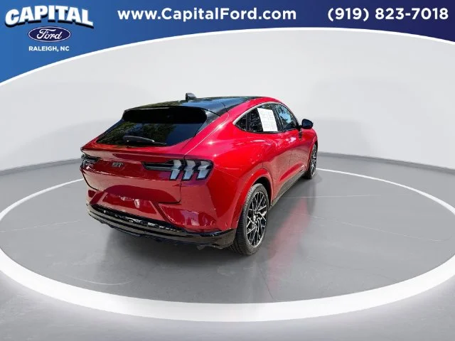 Used 2023 Red Ford GT image 8