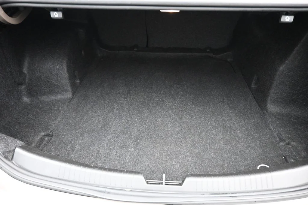 Used 2022 Gray Chevrolet LT image 14