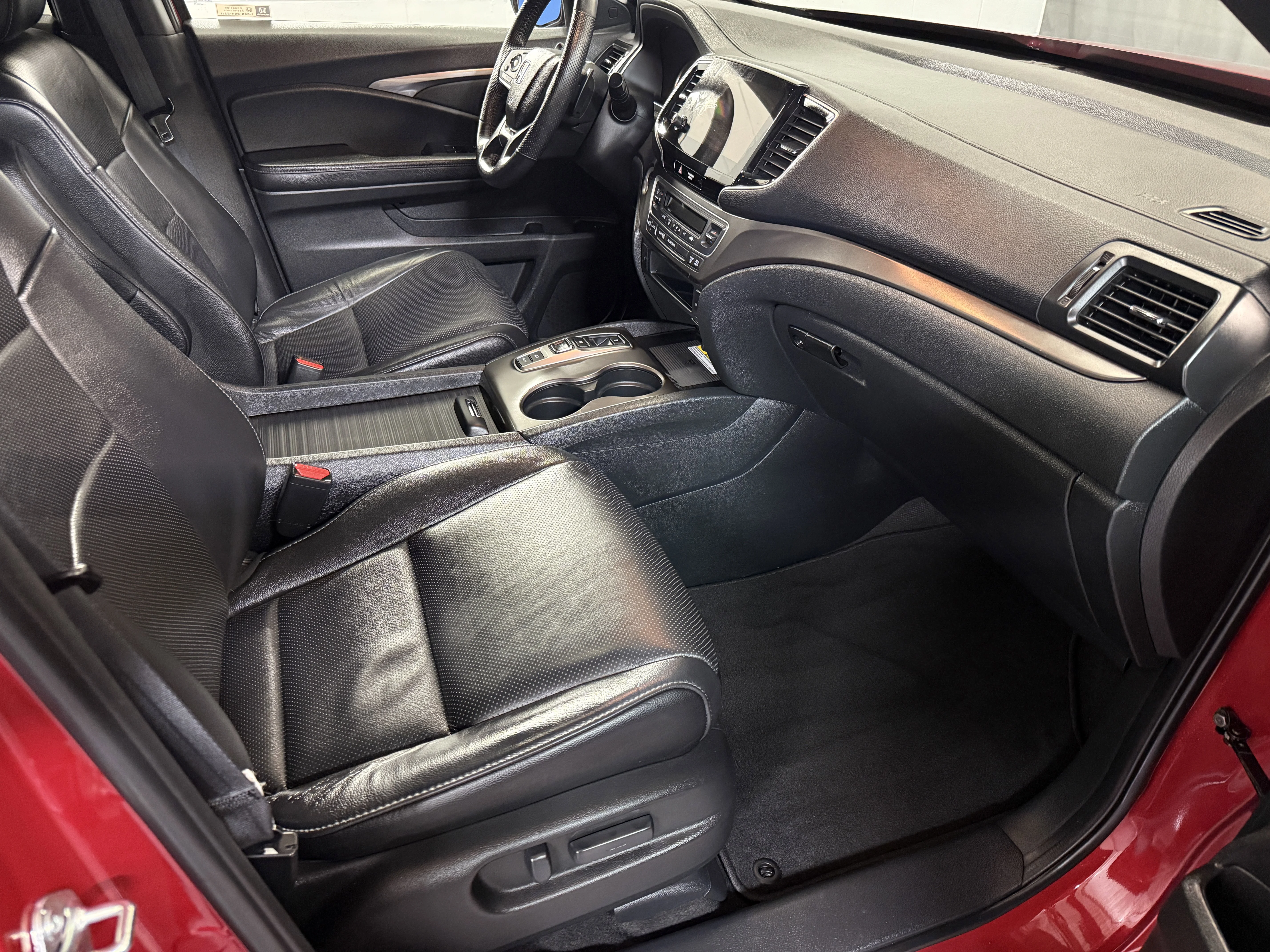 Certified Used 2023 Radiant Red Metallic II Honda EX-L image 24