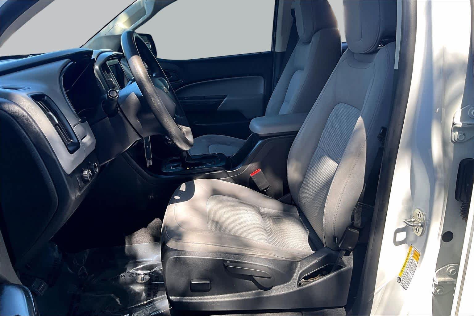 Used 2019 Summit White Chevrolet 4WD Work Truck image 9