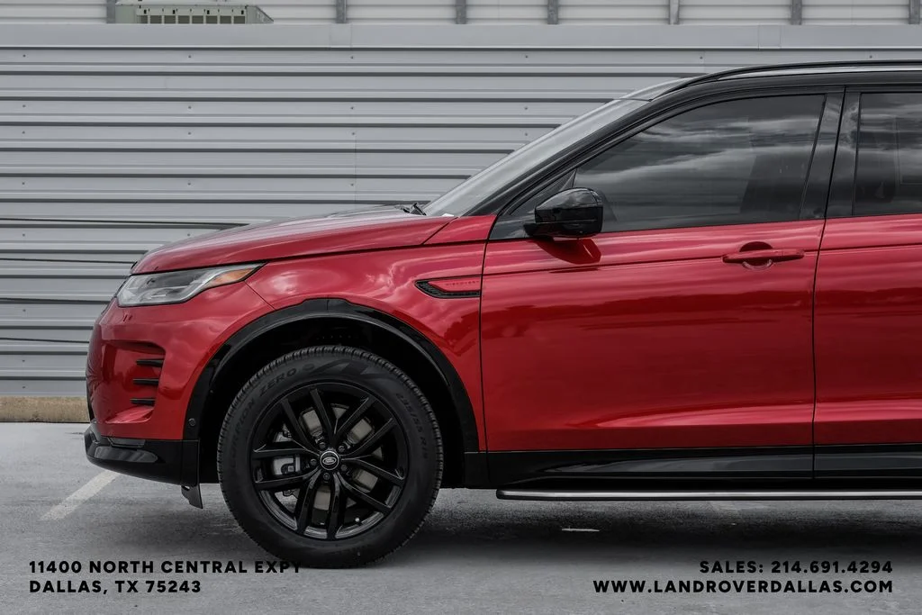 New 2026 Firenze Red Metallic Land Rover Landmark image 14