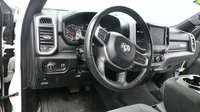 Used 2023 White Ram Big Horn/Lone Star image 16