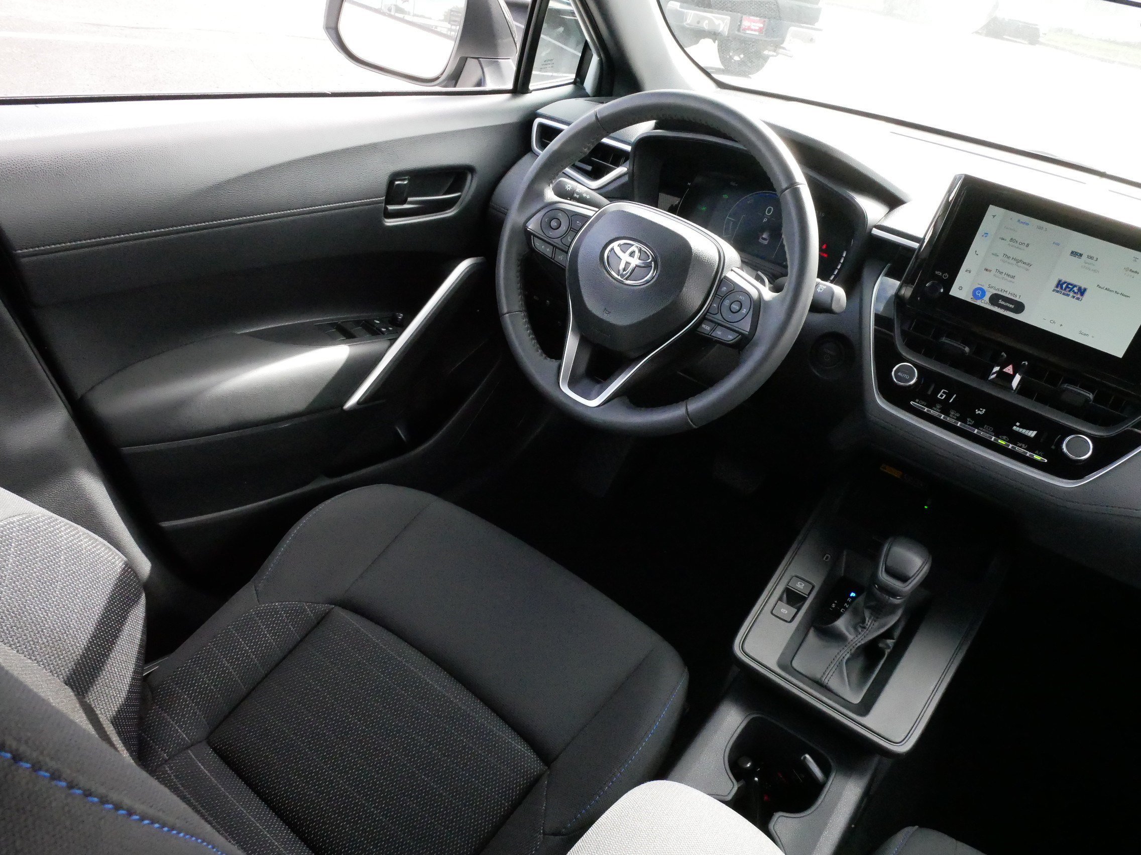 Certified Used 2026 Wind Chill Pearl Toyota Hybrid SE image 9