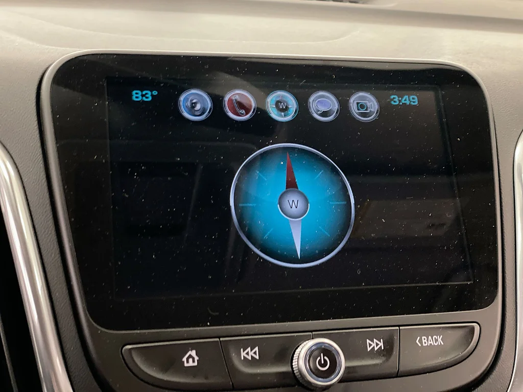 Used 2018 Cajun Red Tintcoat Chevrolet Premier image 14