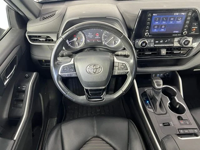 Used 2022 Silver Toyota XSE image 30