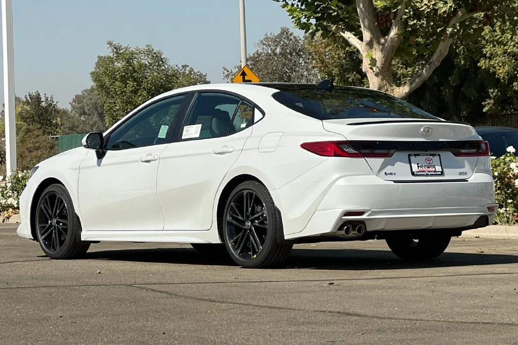 New 2026 Wind Chill Pearl Toyota XSE image 6