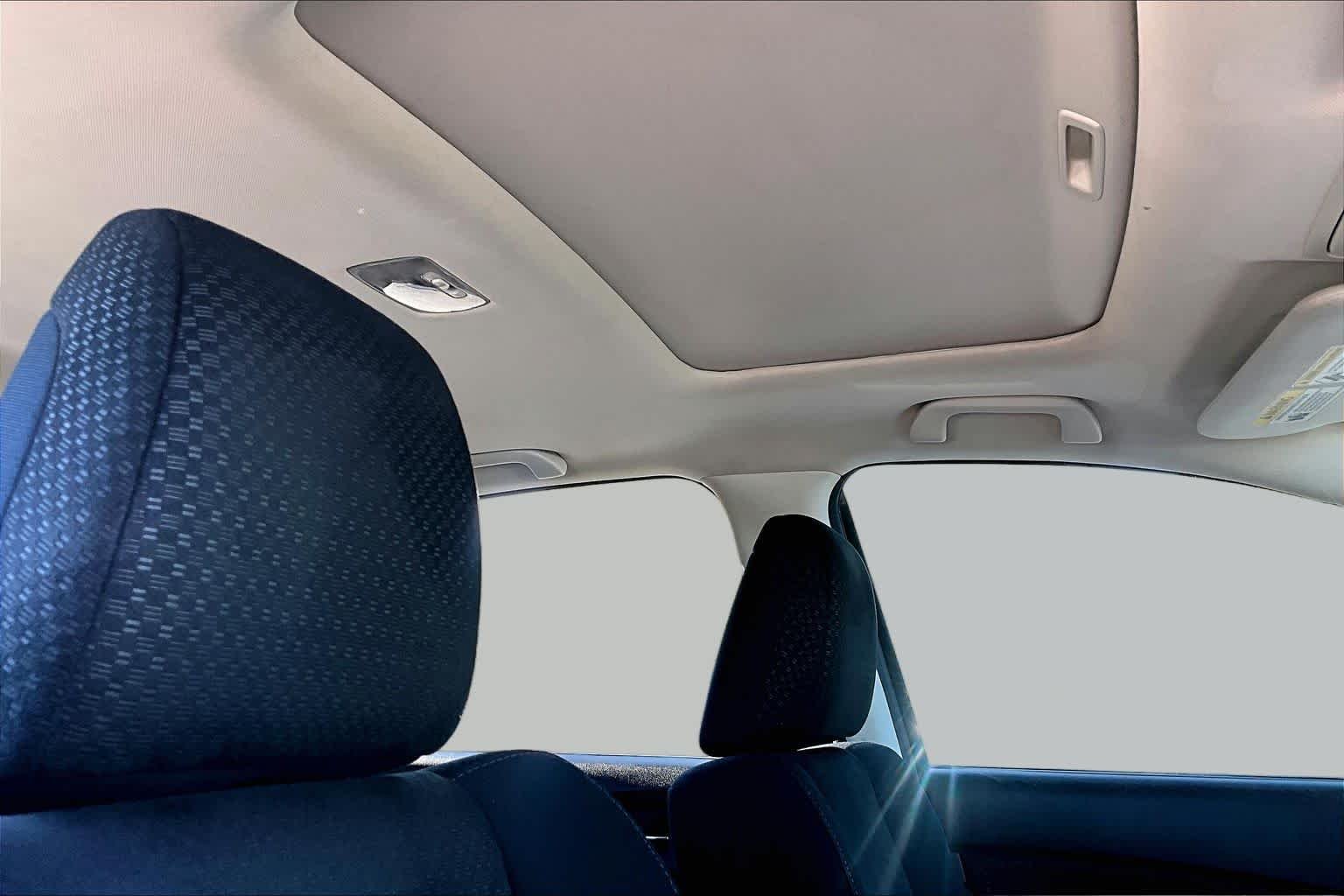 Used 2015  Honda EX image 13