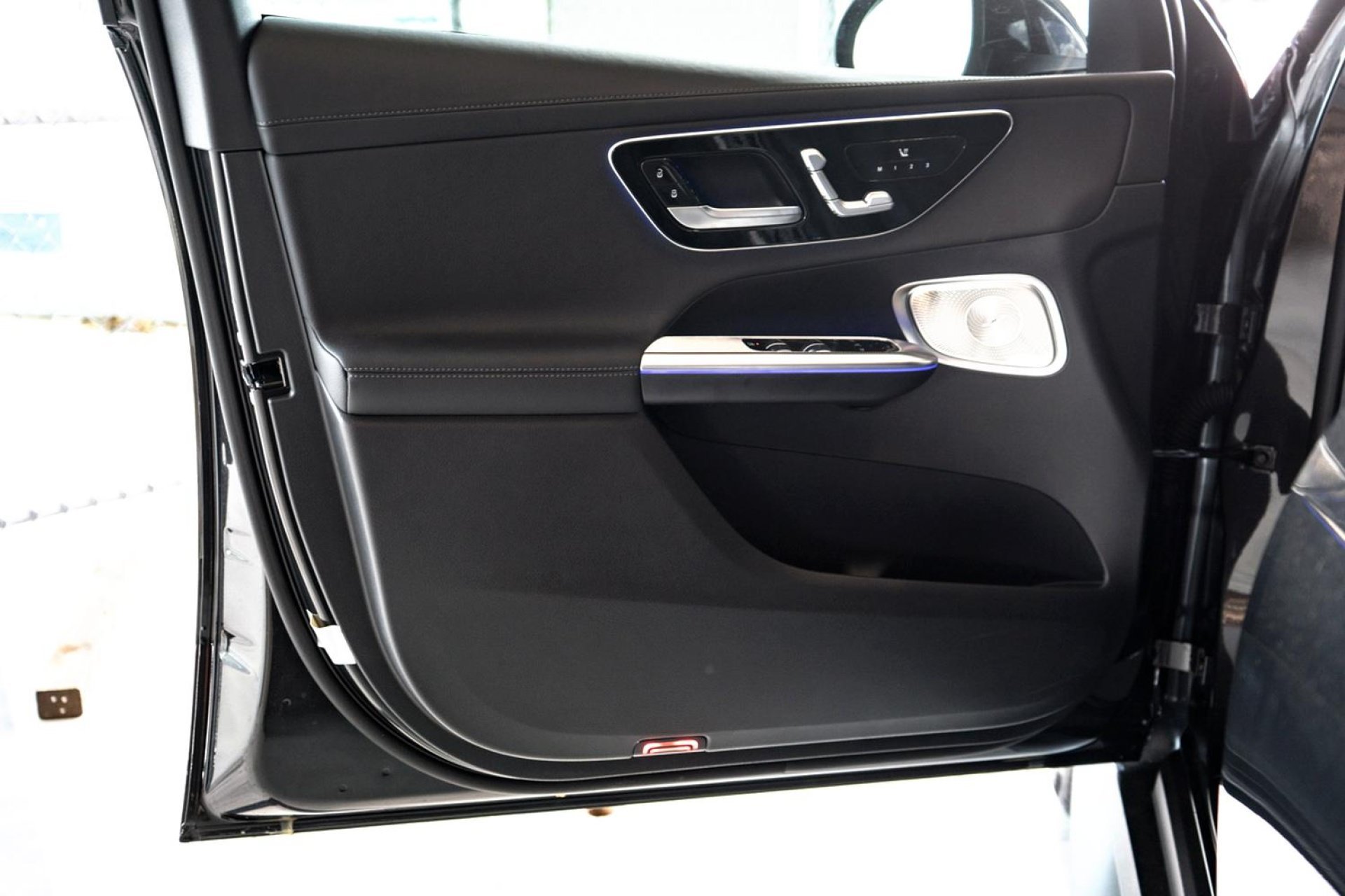 2025 Mercedes-Benz GLC Base - Photo 39
