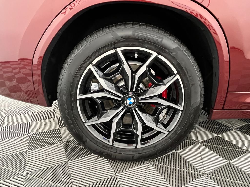 Used 2023 Red BMW M40i image 16