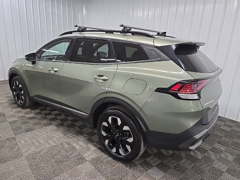 Used 2023 Green Kia X-Line image 9