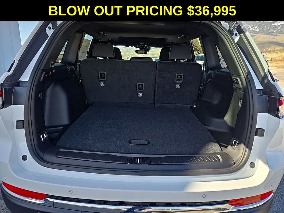 2025 Jeep Grand Cherokee Laredo - Photo 18