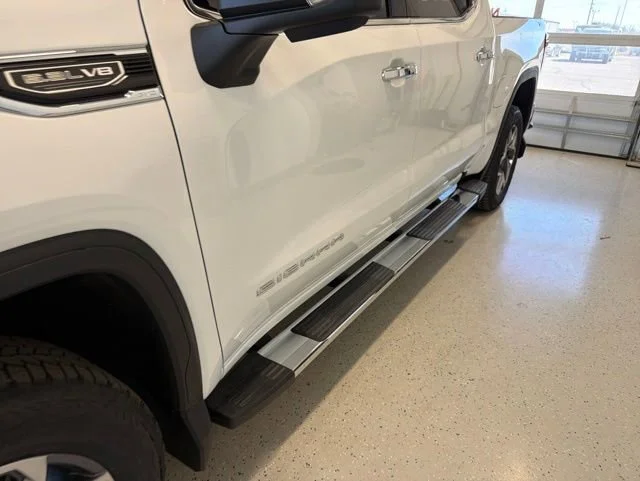 2026 GMC Sierra 1500 SLT - Photo 11