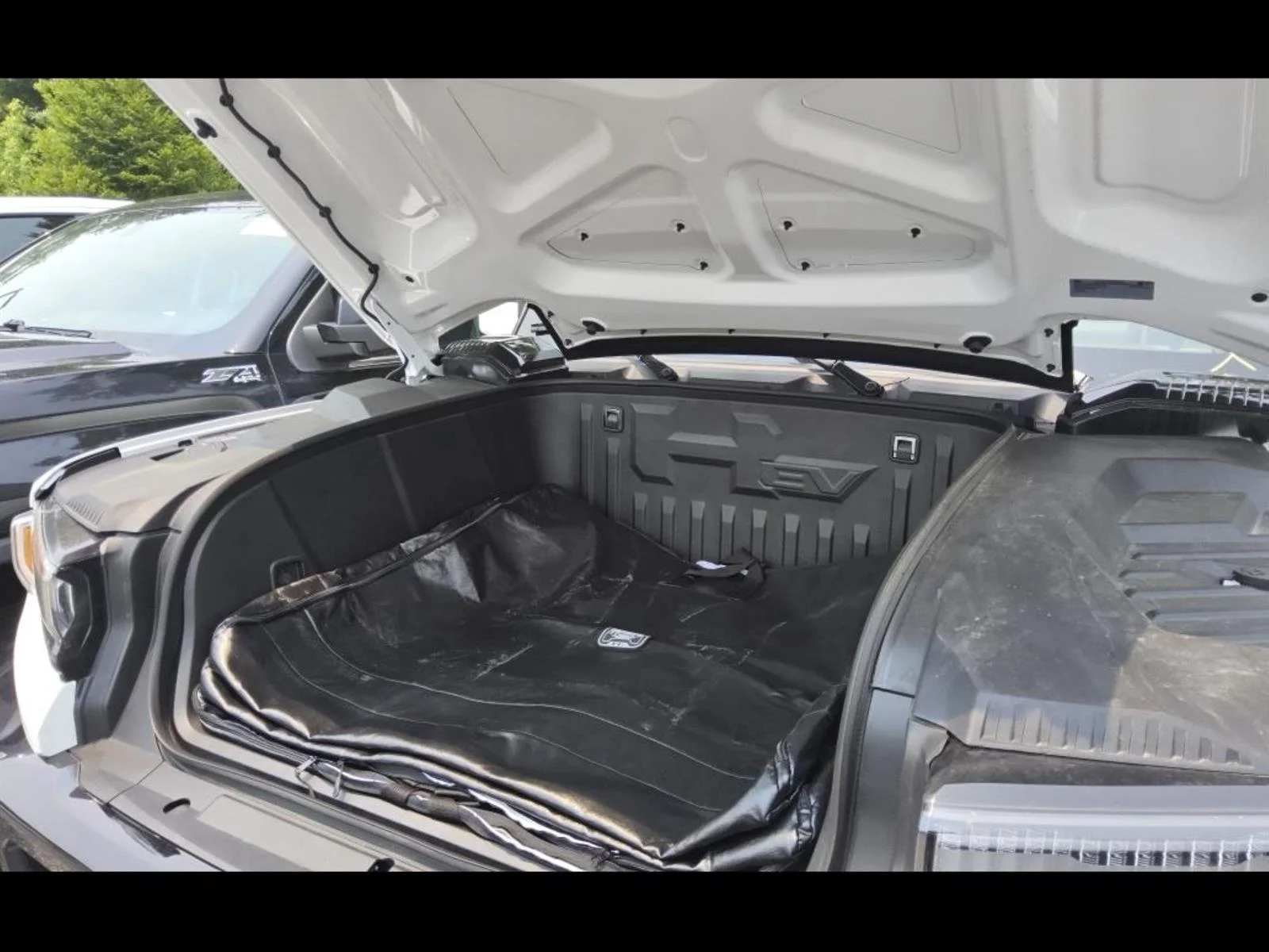 Used 2025 Interstellar White GMC 3X image 5