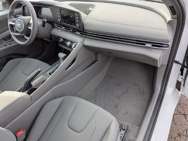 2026 Hyundai Elantra SEL Sport - Photo 26