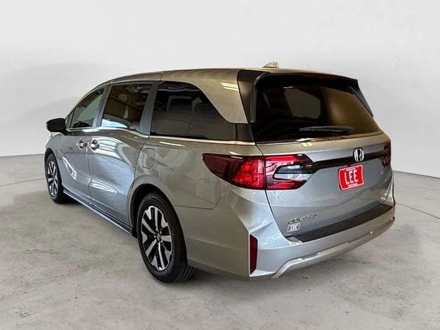 New 2026 Solar Silver Honda EX-L image 3