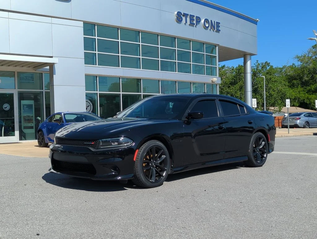 2022 Dodge Charger R/T's photo
