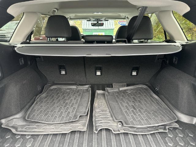 Used 2024 Silver Subaru Onyx Edition image 31