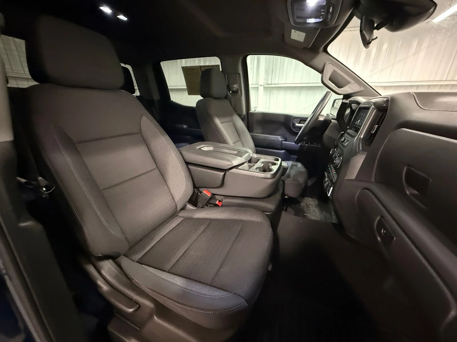 Used 2024 Blue Chevrolet Custom image 23