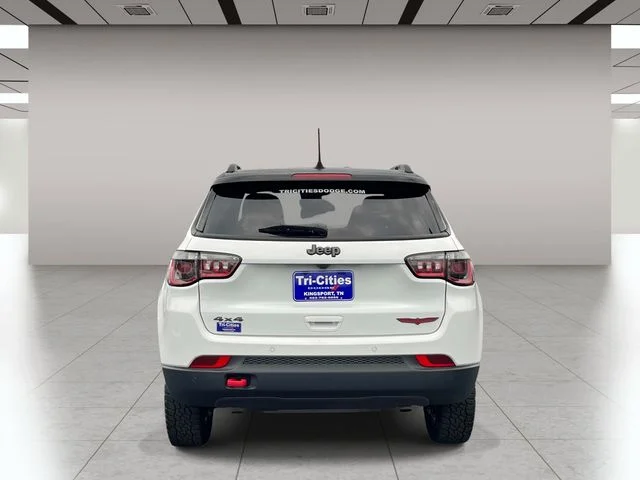 Used 2025 White Jeep Trailhawk image 4
