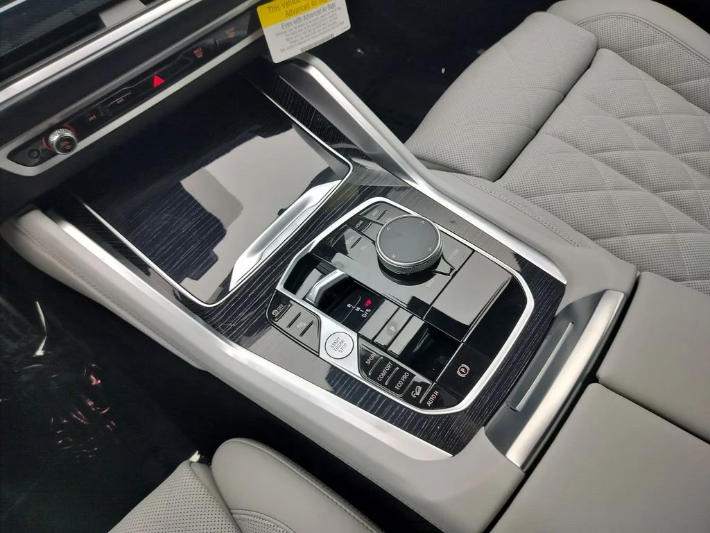New 2027 Mineral White Metallic BMW xDrive40i image 19