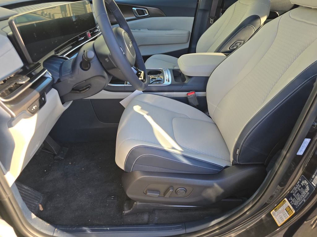 2026 Kia Carnival SX Prestige - Photo 13