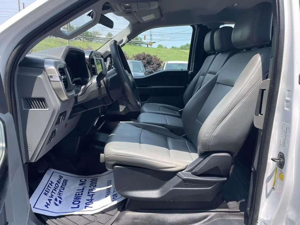 Used 2021 White Ford XL image 16