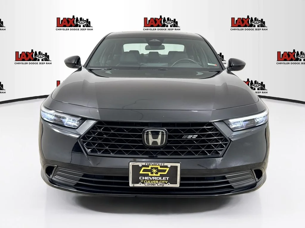 Used 2024  Honda Sport-L image 2
