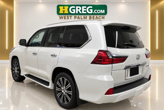 Used 2018 Eminent White Pearl Lexus LX 570 image 2