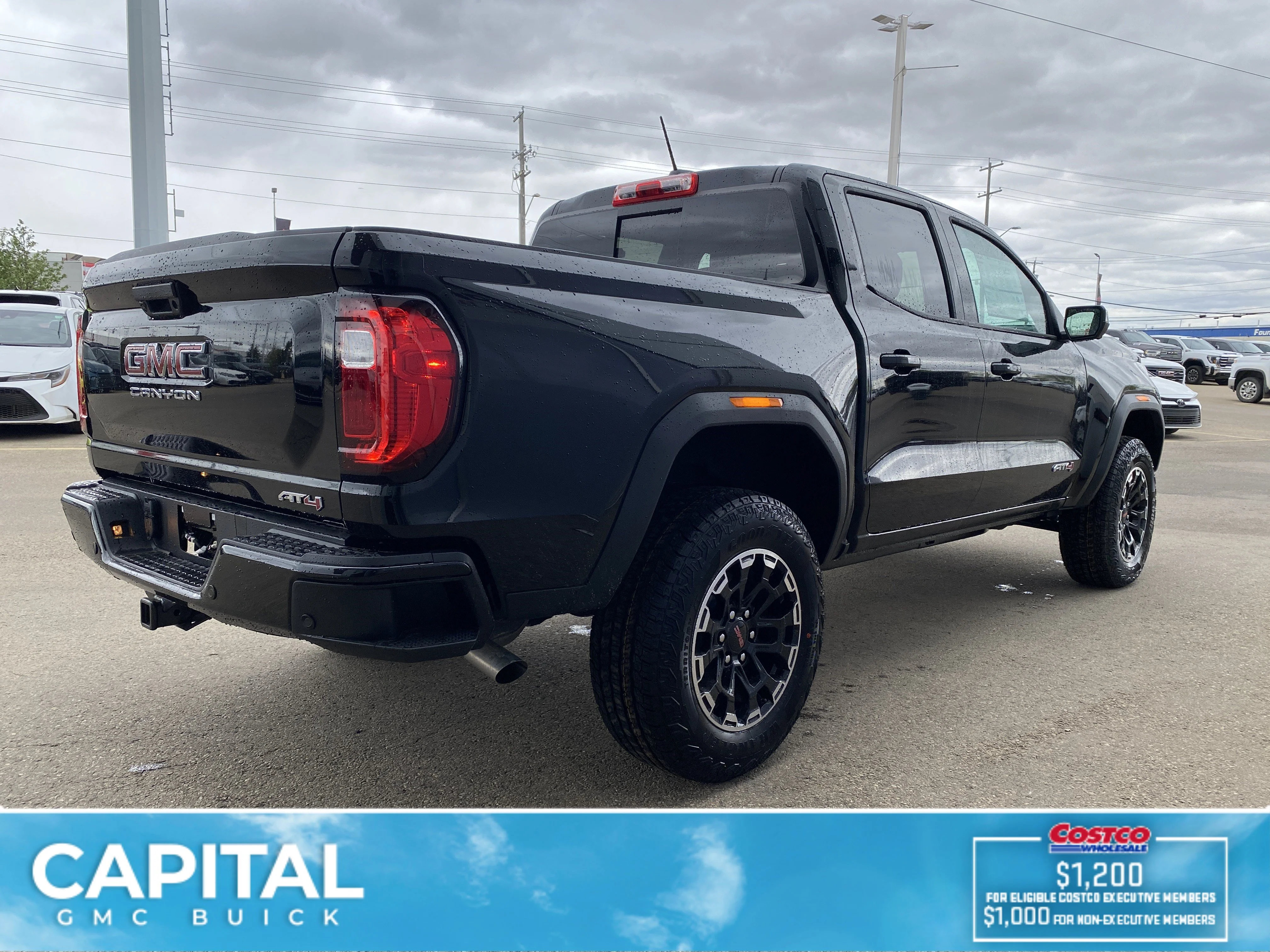 New 2026 ONYX BLACK GMC 4WD AT4 image 6