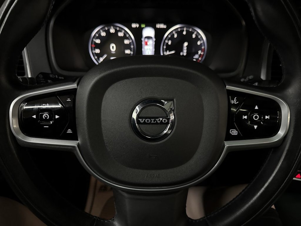 Used 2020 Gray Metallic Volvo T6 Momentum image 23
