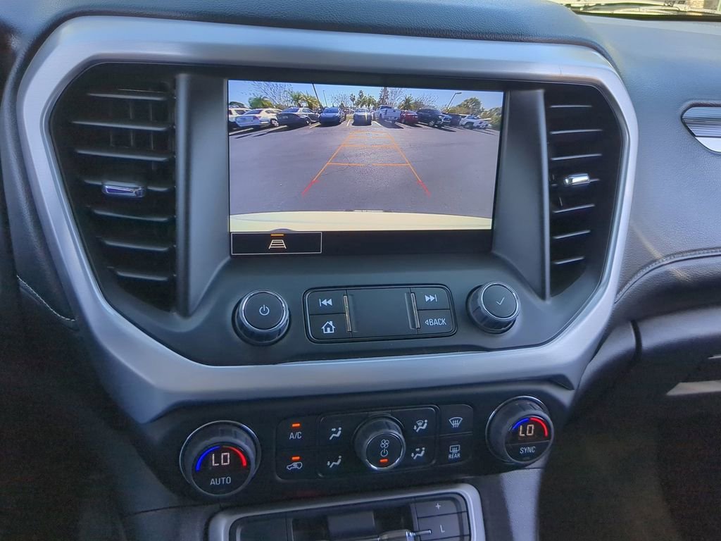 2023 GMC Acadia SLT - Photo 25