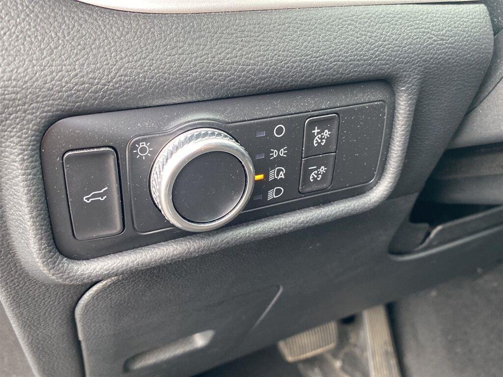 Used 2020 Agate Black Ford XLT image 16