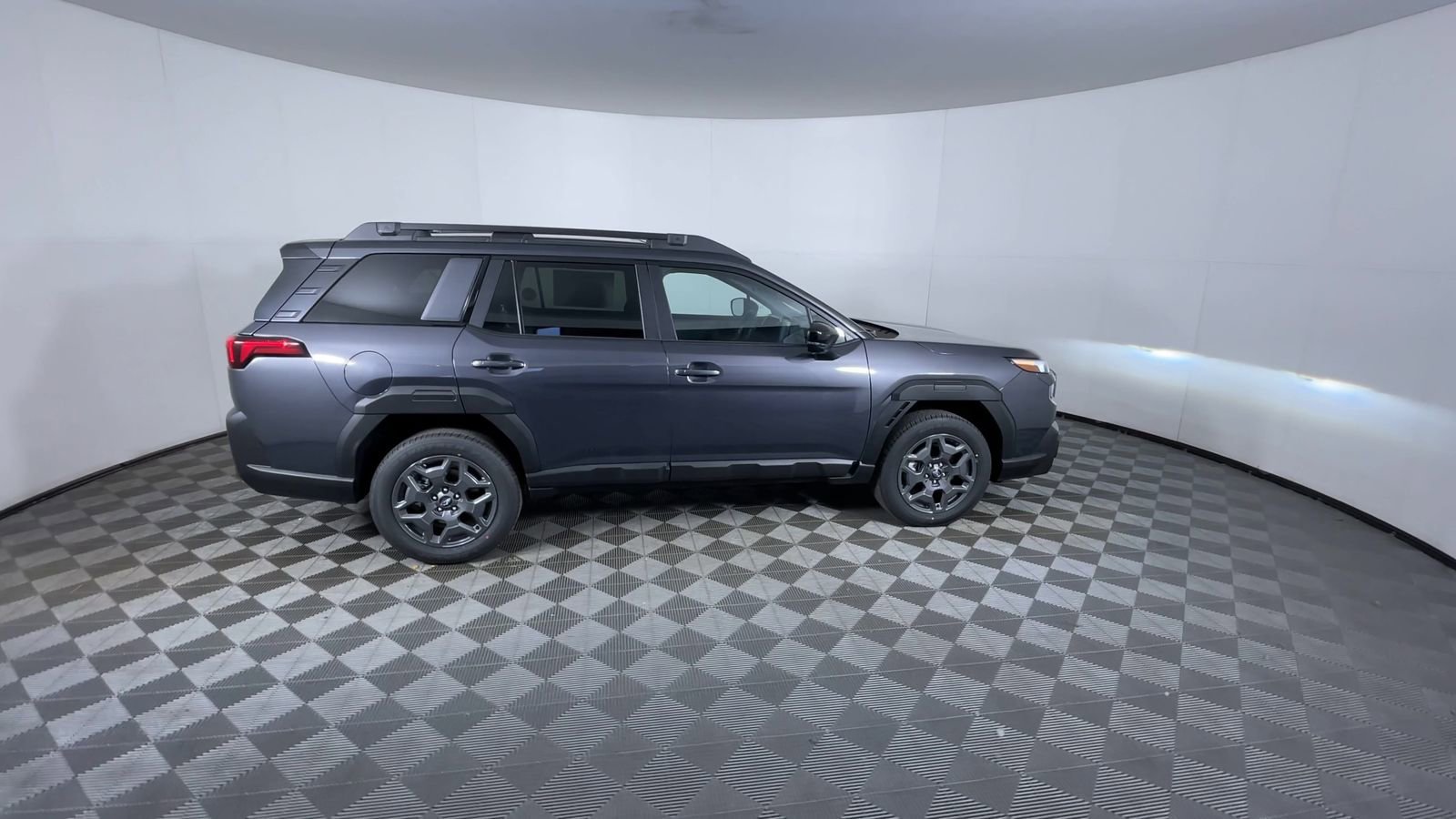 Used 2026 Magnetite Gray Metallic Subaru Premium image 9