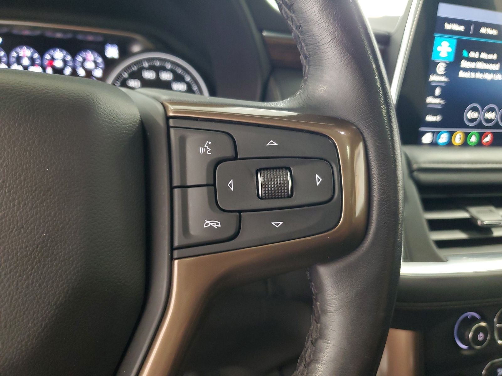 Used 2021 Red Chevrolet High Country image 24