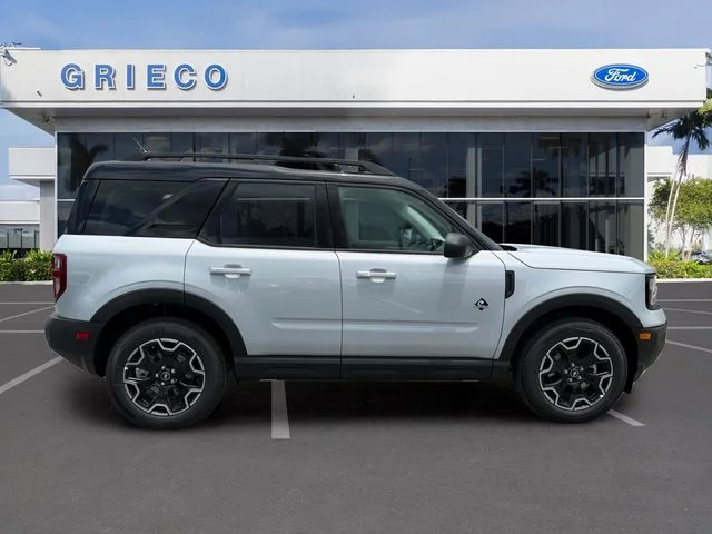 New 2026 Space White Metallic Ford Outer Banks® image 6