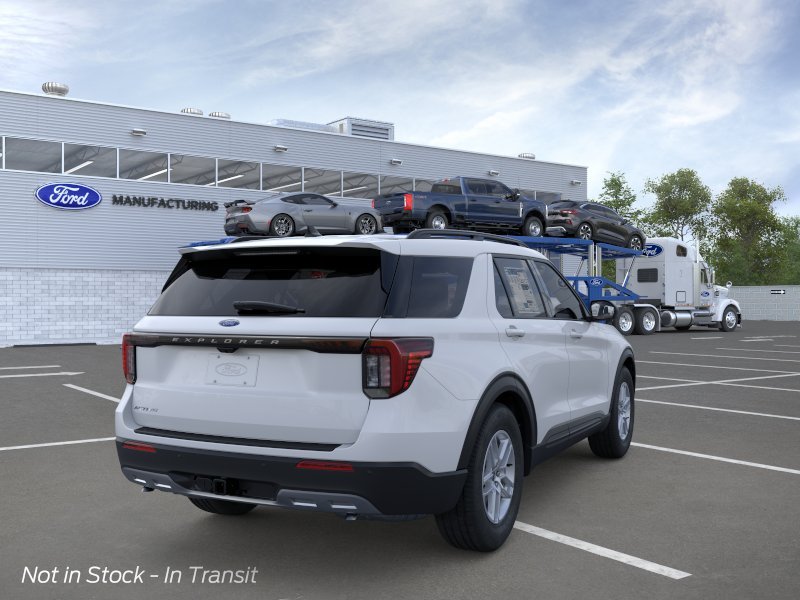 New 2026 Space White Metallic Ford Active image 9