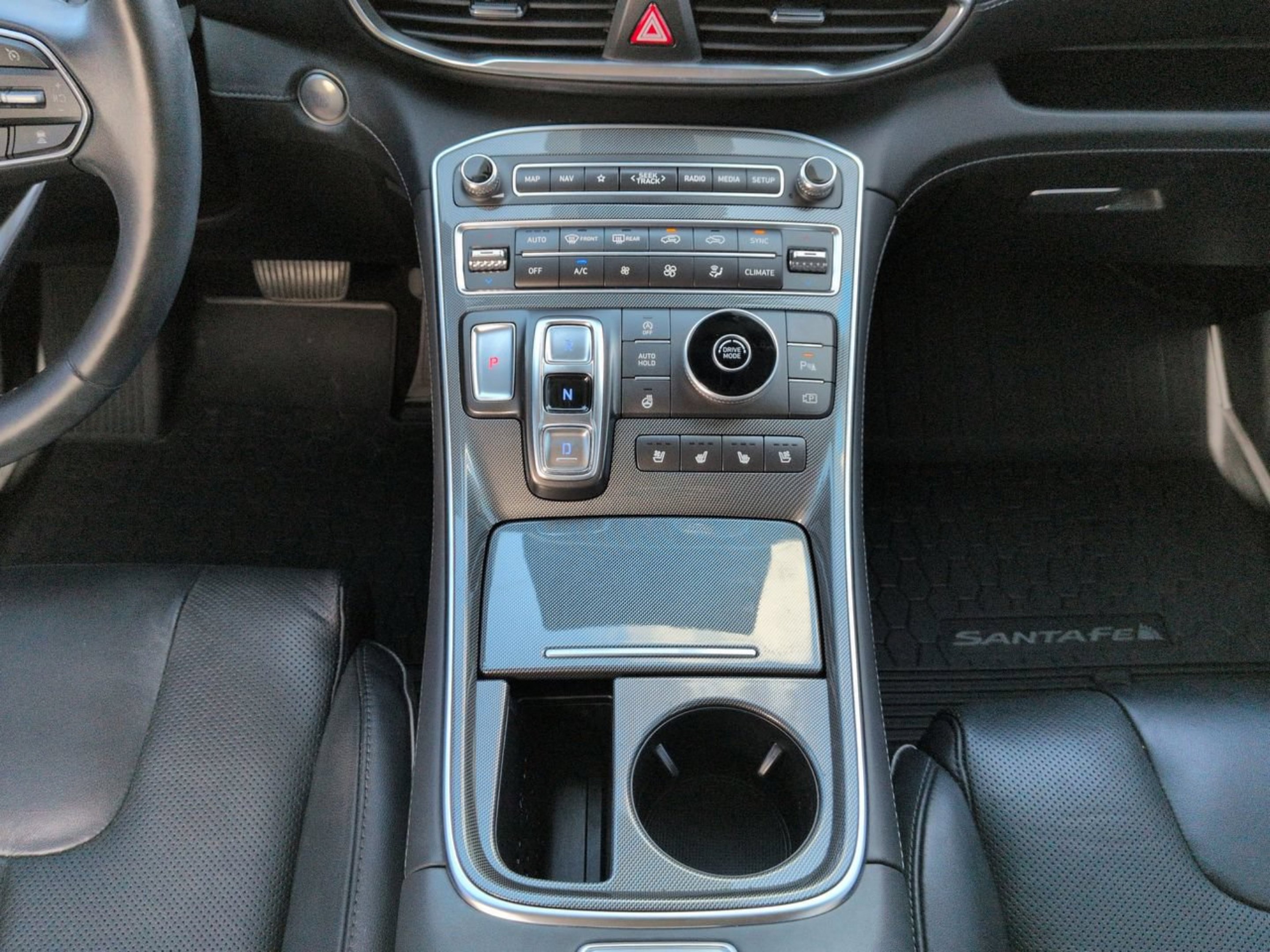 Used 2022 Twilight Black Hyundai Limited image 17