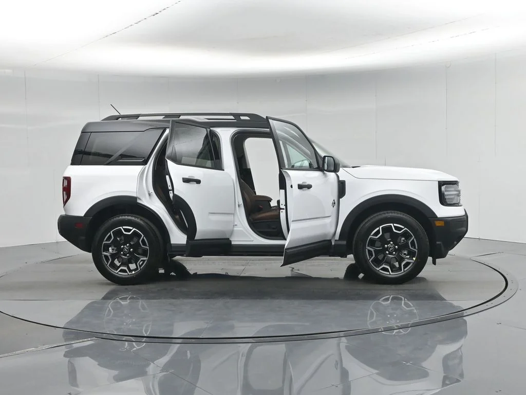 New 2026 Oxford White Ford Outer Banks image 34