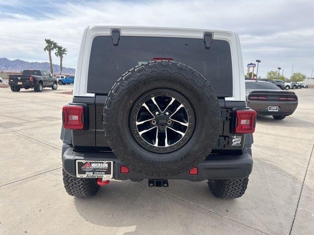 New 2026 Black Clear-Coat Exterior Paint Jeep Rubicon image 4