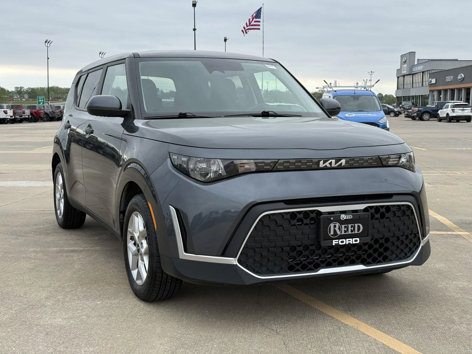 Used 2025 Kia Soul LX with VIN KNDJ23AU5S7255500 for sale in Kansas City