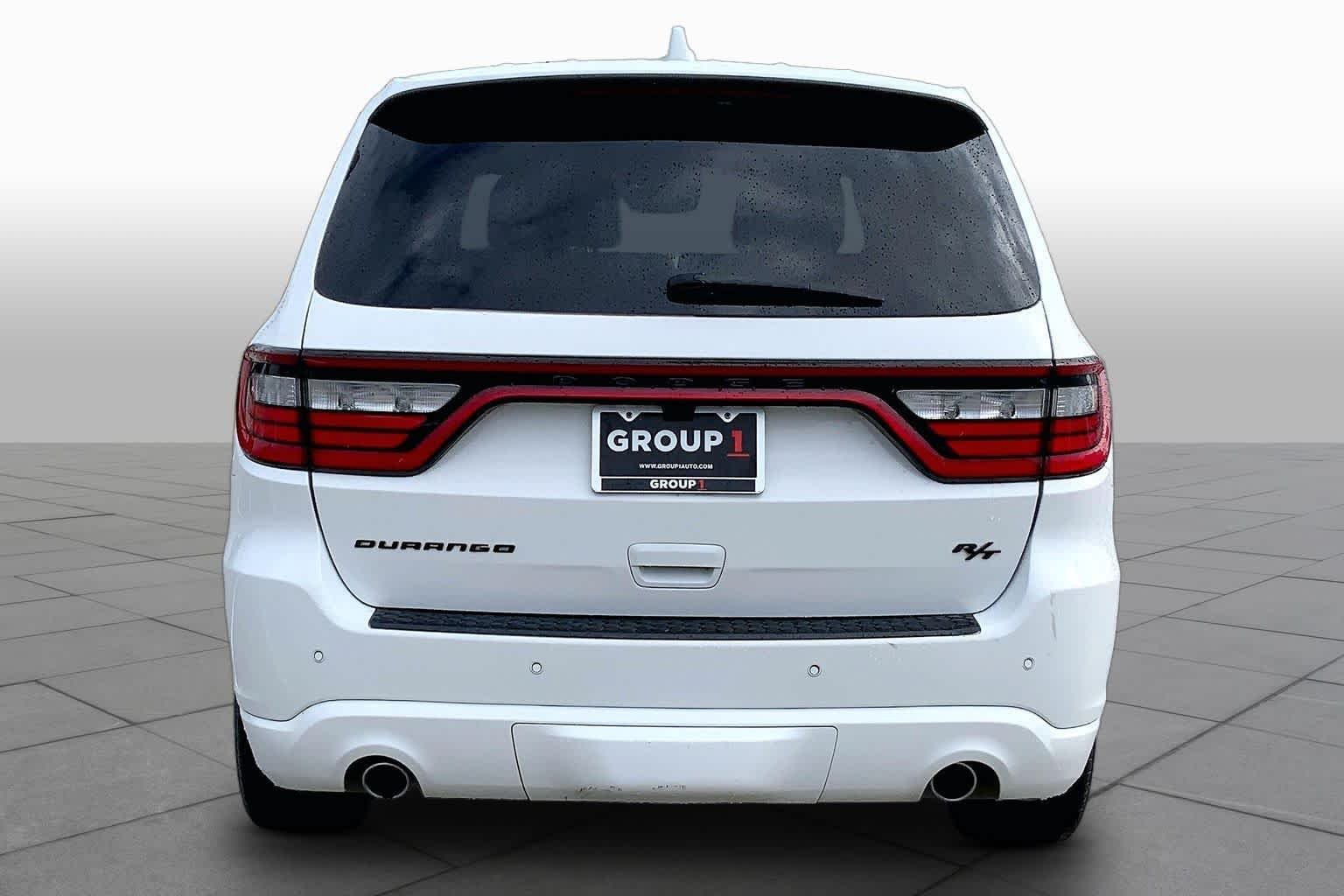 Used 2022 White Knuckle Clearcoat Dodge R/T Plus image 5