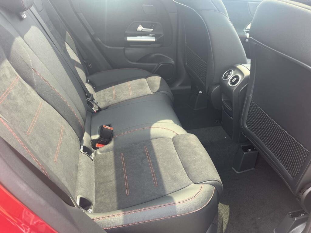 New 2026 MANUFAKTUR Patagonia Red Metallic Mercedes-Benz GLA 250 image 20