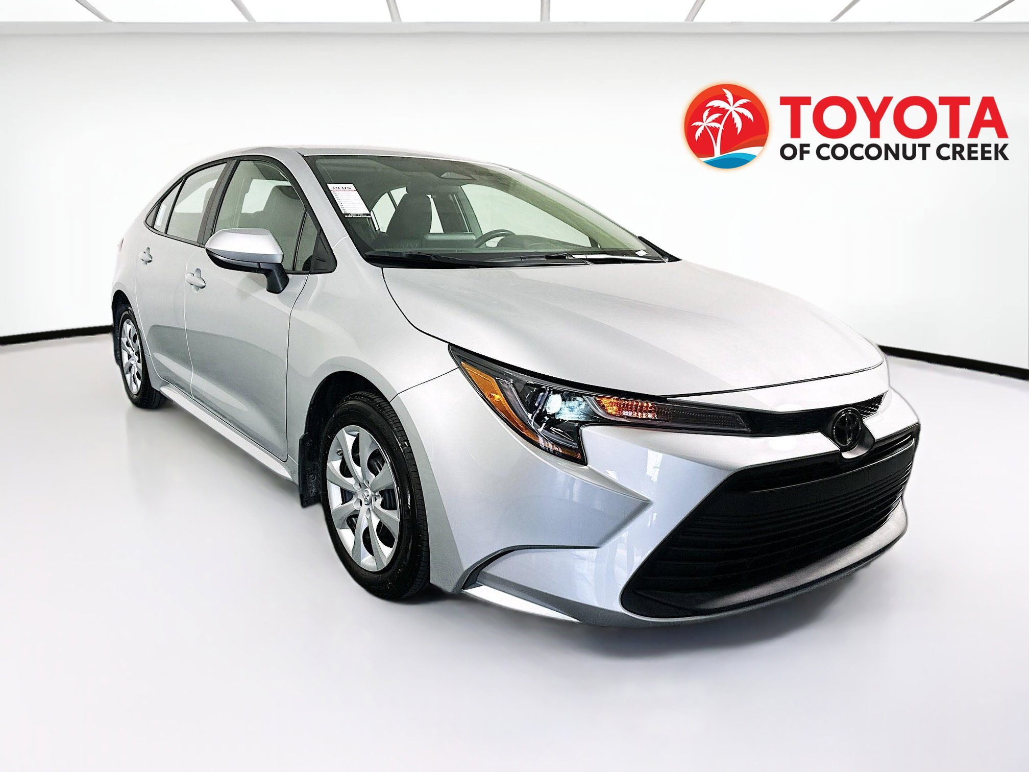 2025 Toyota Corolla thumbnail 3