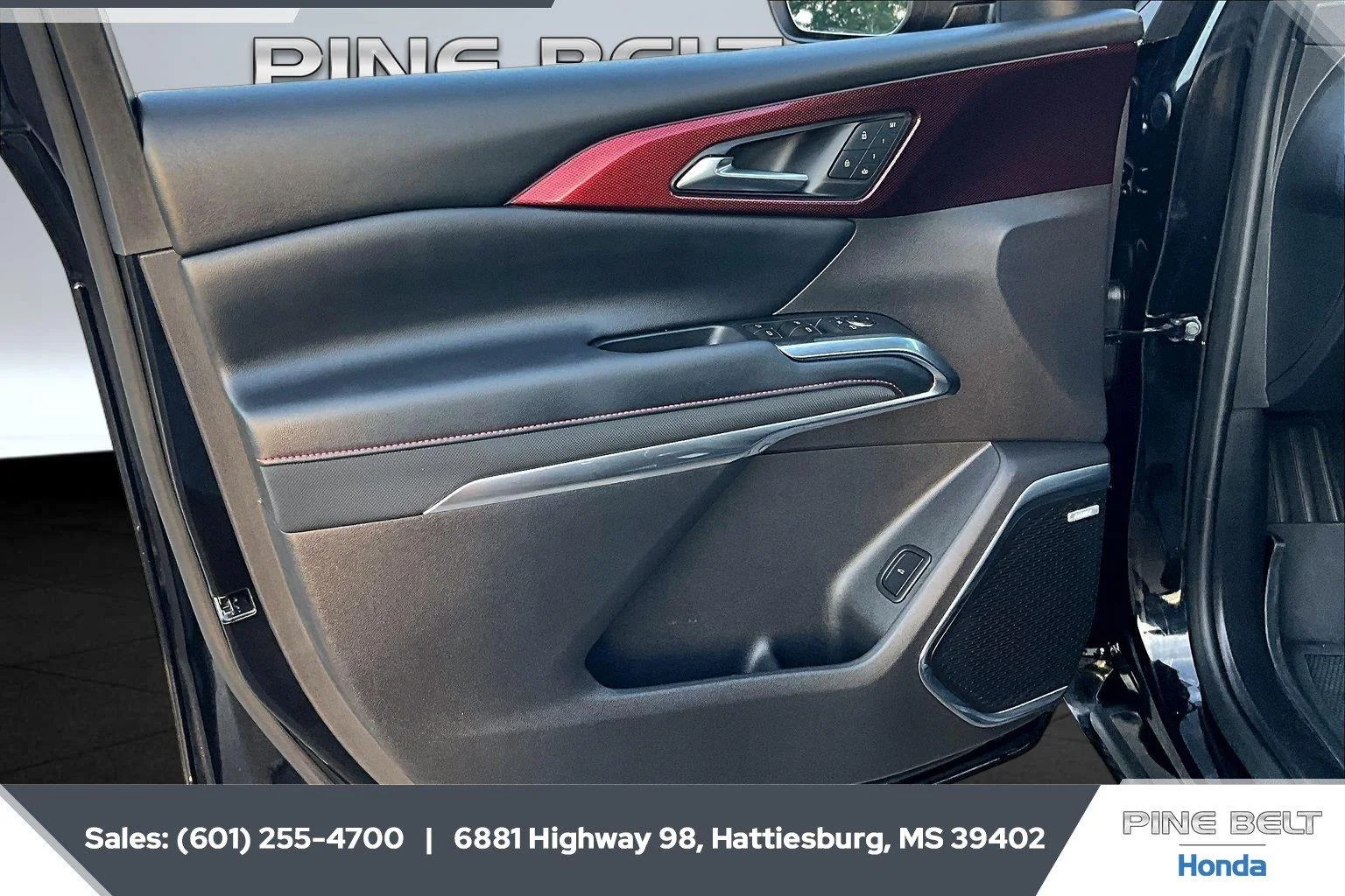 Used 2026 Mosaic Black Metallic Chevrolet FWD RS image 17