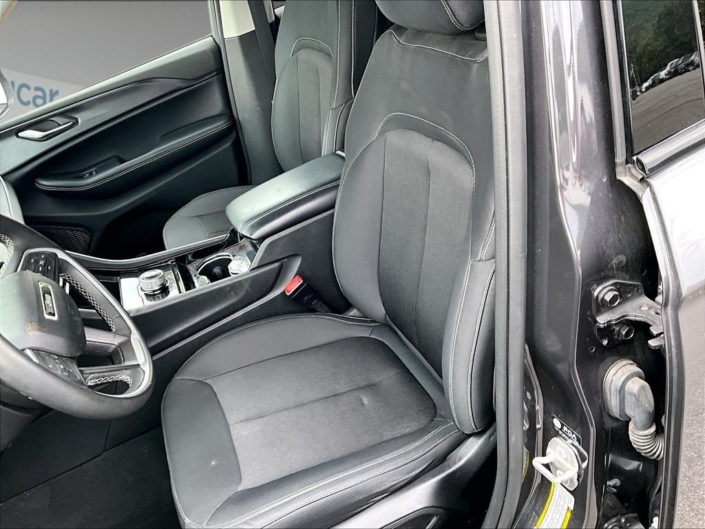 Used 2023 Baltic Gray Metallic Clearcoat Jeep Laredo image 10
