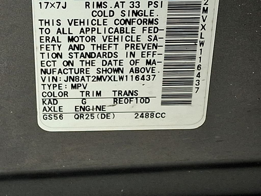 Used 2020 Gray Nissan SV image 27